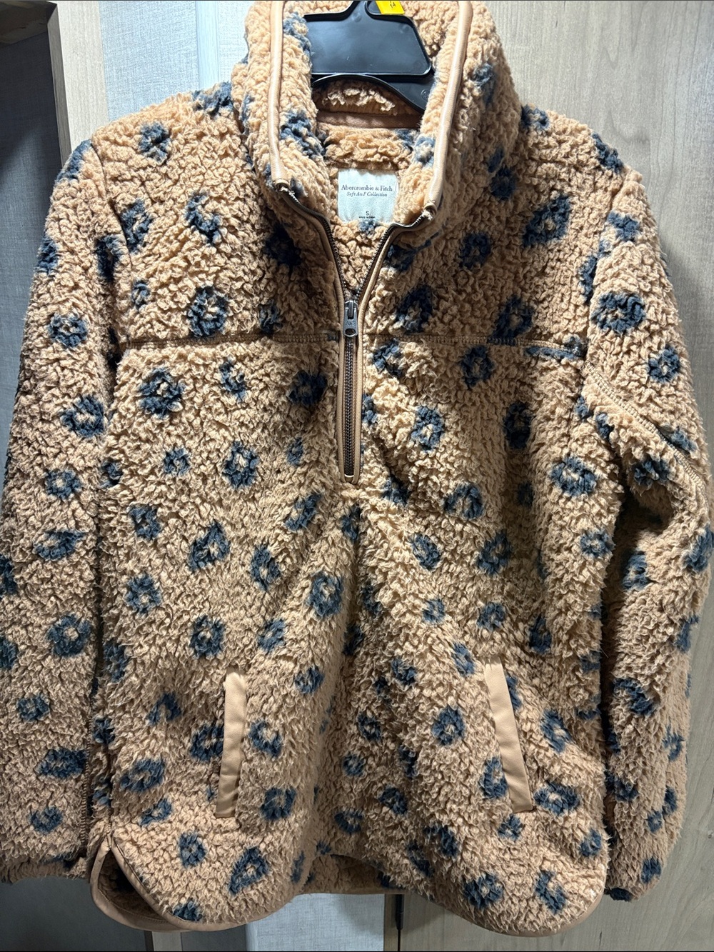 Abercrombie & Fitch Tan Sherpa Half-Zip Hoodie Leopard Spots